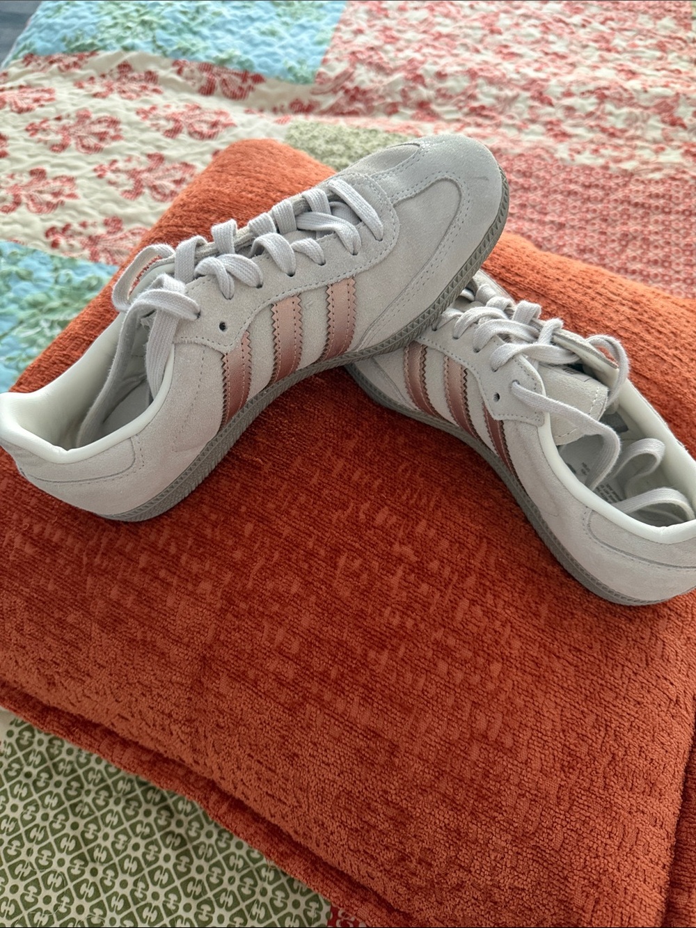 adidas Women's Light Gray Suede Sneakers with Pink Stripes